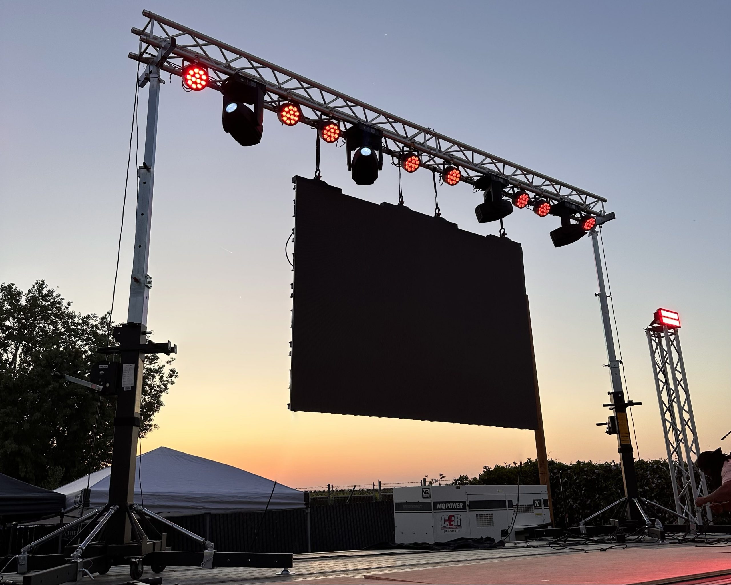 Hanging Systems for LED Screens: The Complete Guide